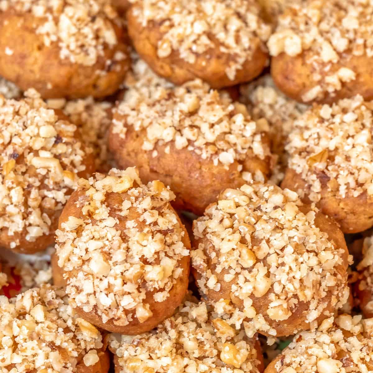 Honey and walnut cookies