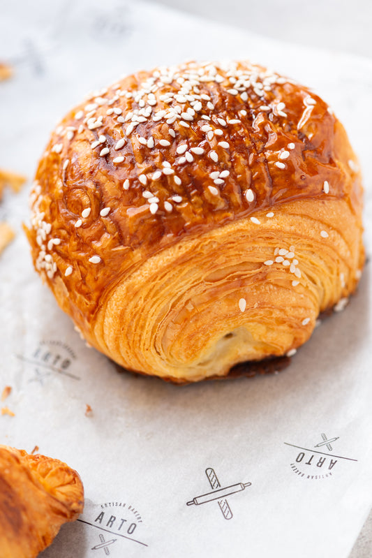 Feta cheese & Honey croissant (sugar free)