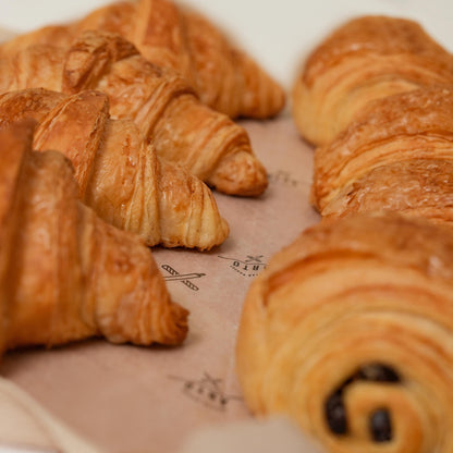 Close-up of arto mini croissants 