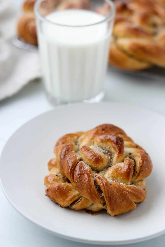 Cardamom Buns